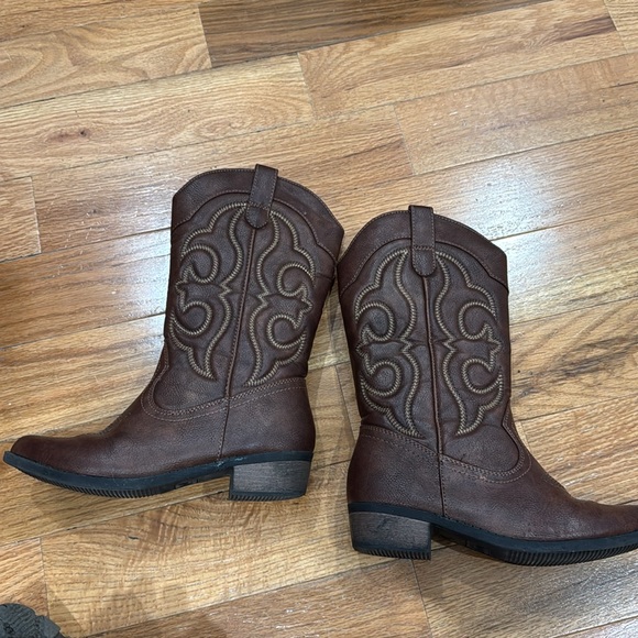 Cat & Jack Cowgirl Boots size 3 (used but with box) - Picture 4 of 9